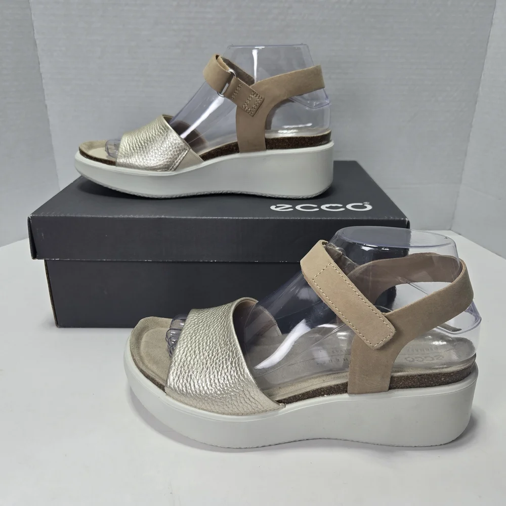 ECCO Women's Flowt Wedge Nubuck Leather Cork Sandals Size 7 - 7.5